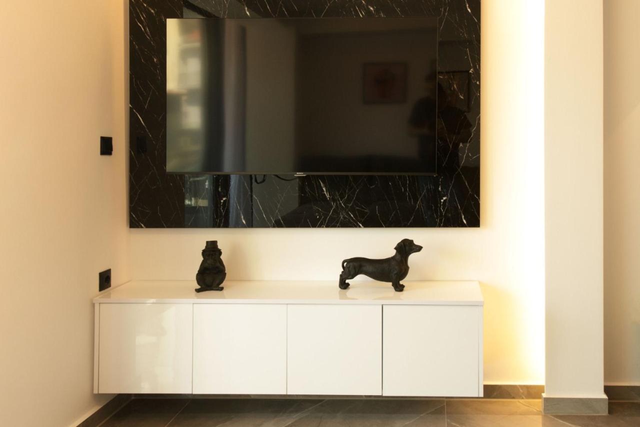 P J Luxury Suites Serres Exterior photo